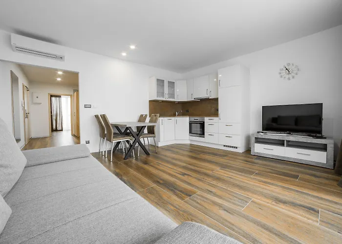 Hotel Dolphin - Adult friendly